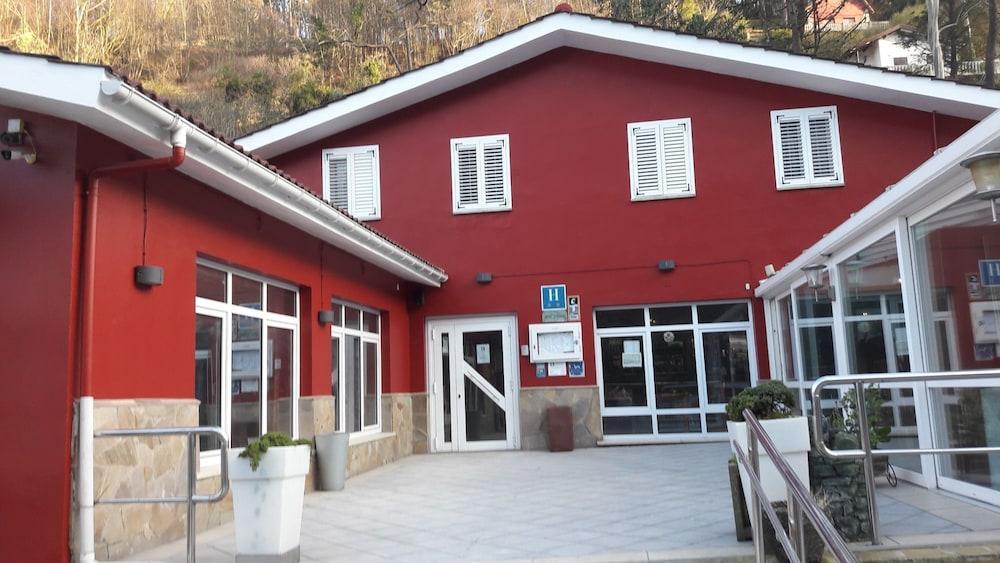Hotel Azpiazu Cudillero Buitenkant foto