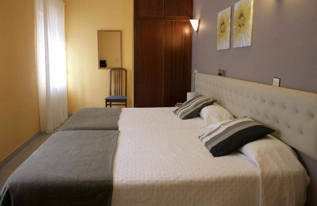 Hotel Azpiazu Cudillero Buitenkant foto