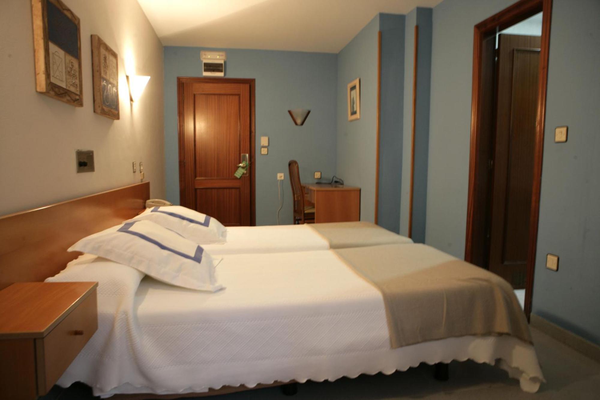 Hotel Azpiazu Cudillero Buitenkant foto