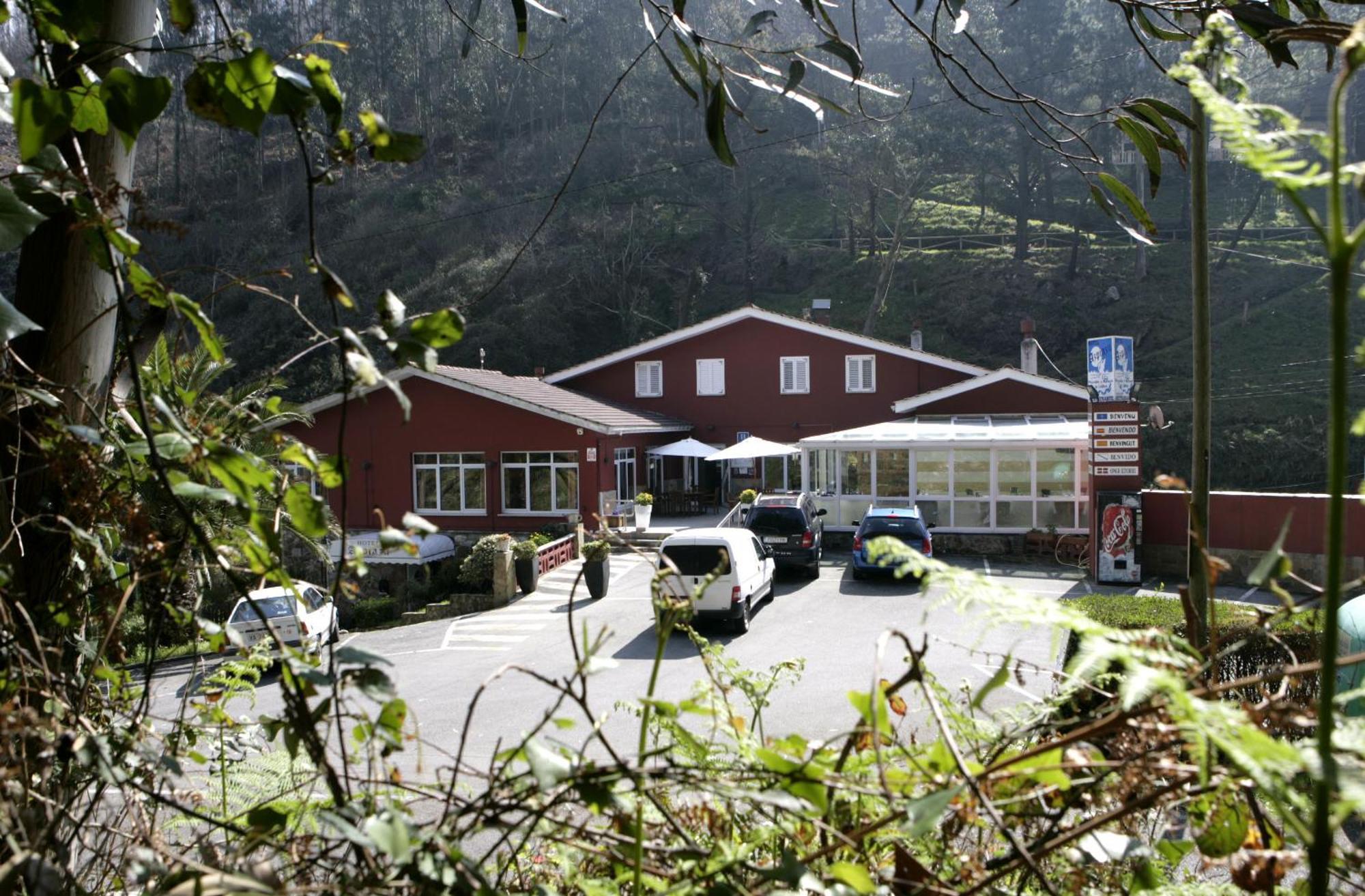 Hotel Azpiazu Cudillero Buitenkant foto