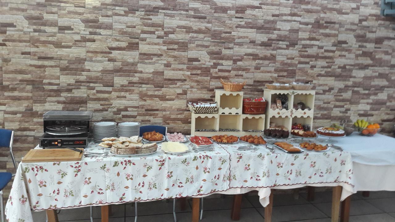 Hotel Azpiazu Cudillero Buitenkant foto